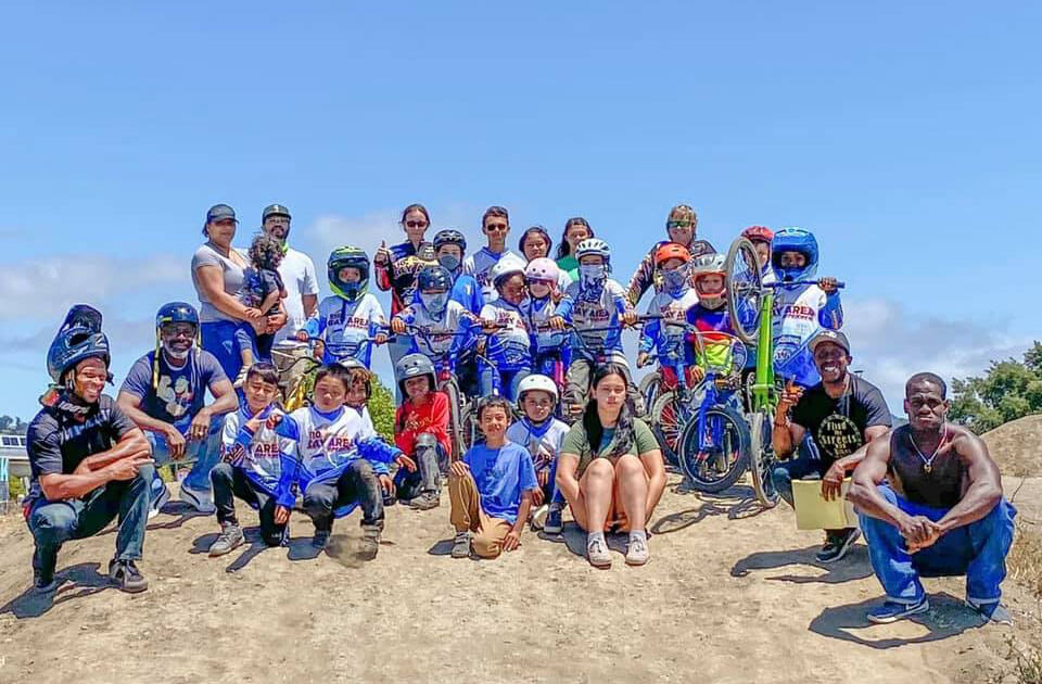 bay area bmxers 20221 summer bike camp group photo